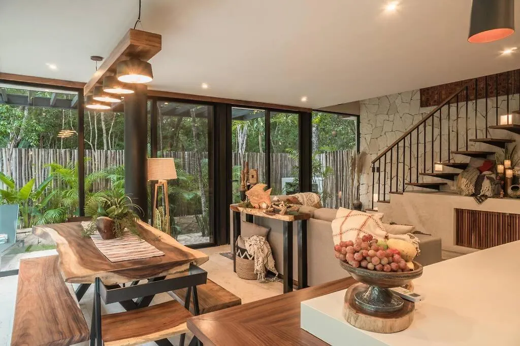 Townhouse De Lujo En La Selva Con Alberca Privada Apartment Tulum 0*,  Mexico